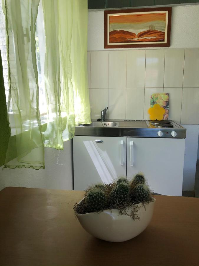 Family Stakic Apartman Baška Voda Kültér fotó